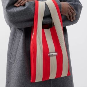 LASTFRAME Ichimatsu medium striped knit tote bag